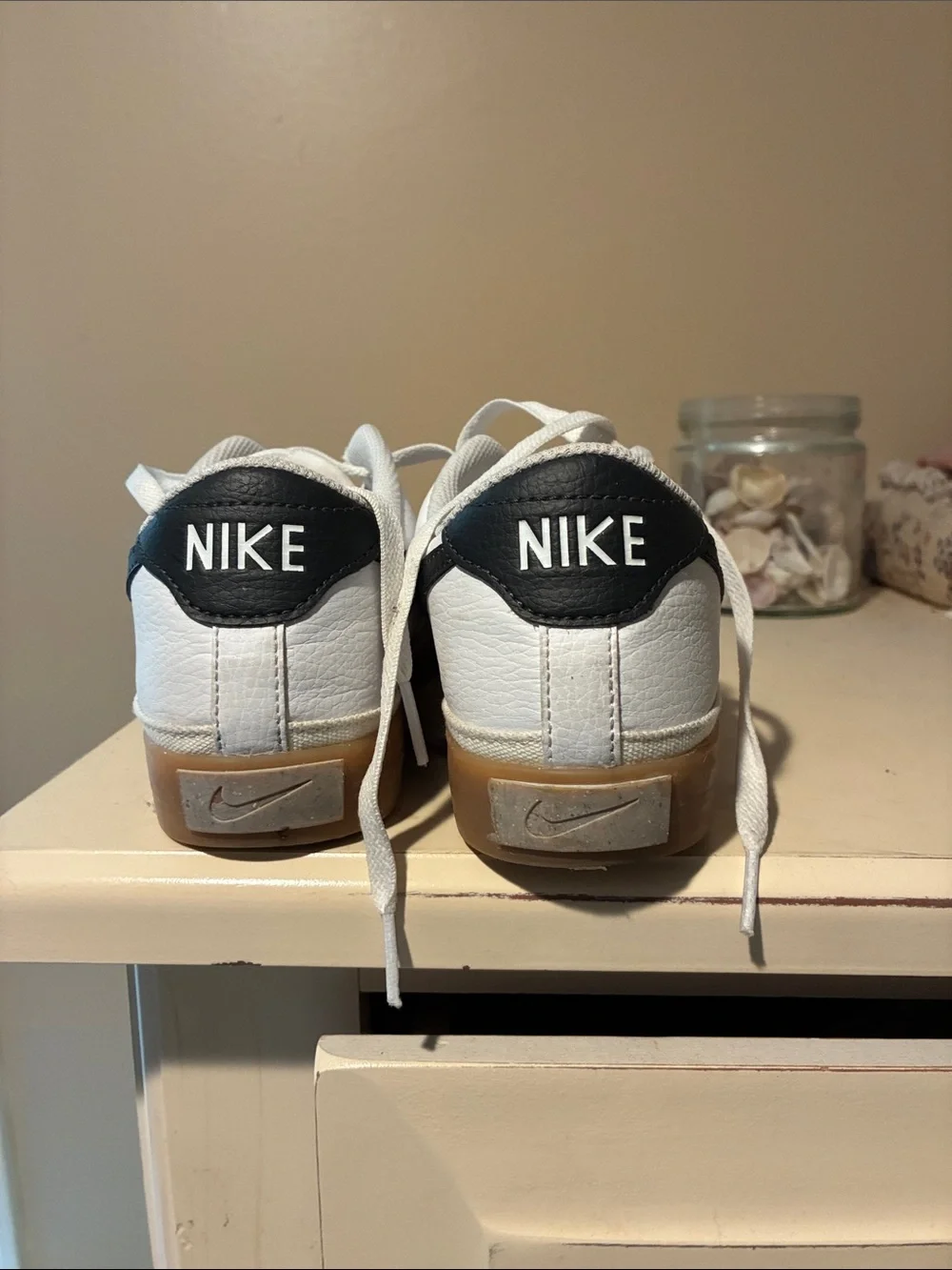 Nike White Sneakers with Navy Swoosh and Gum Sole sz 10